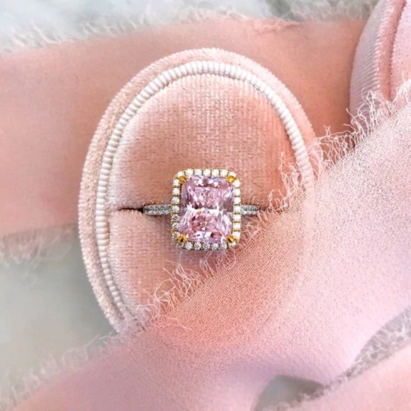 3 Carat Radiant Cut Ring, 925 Sterling Silver - Picture 2 of 3